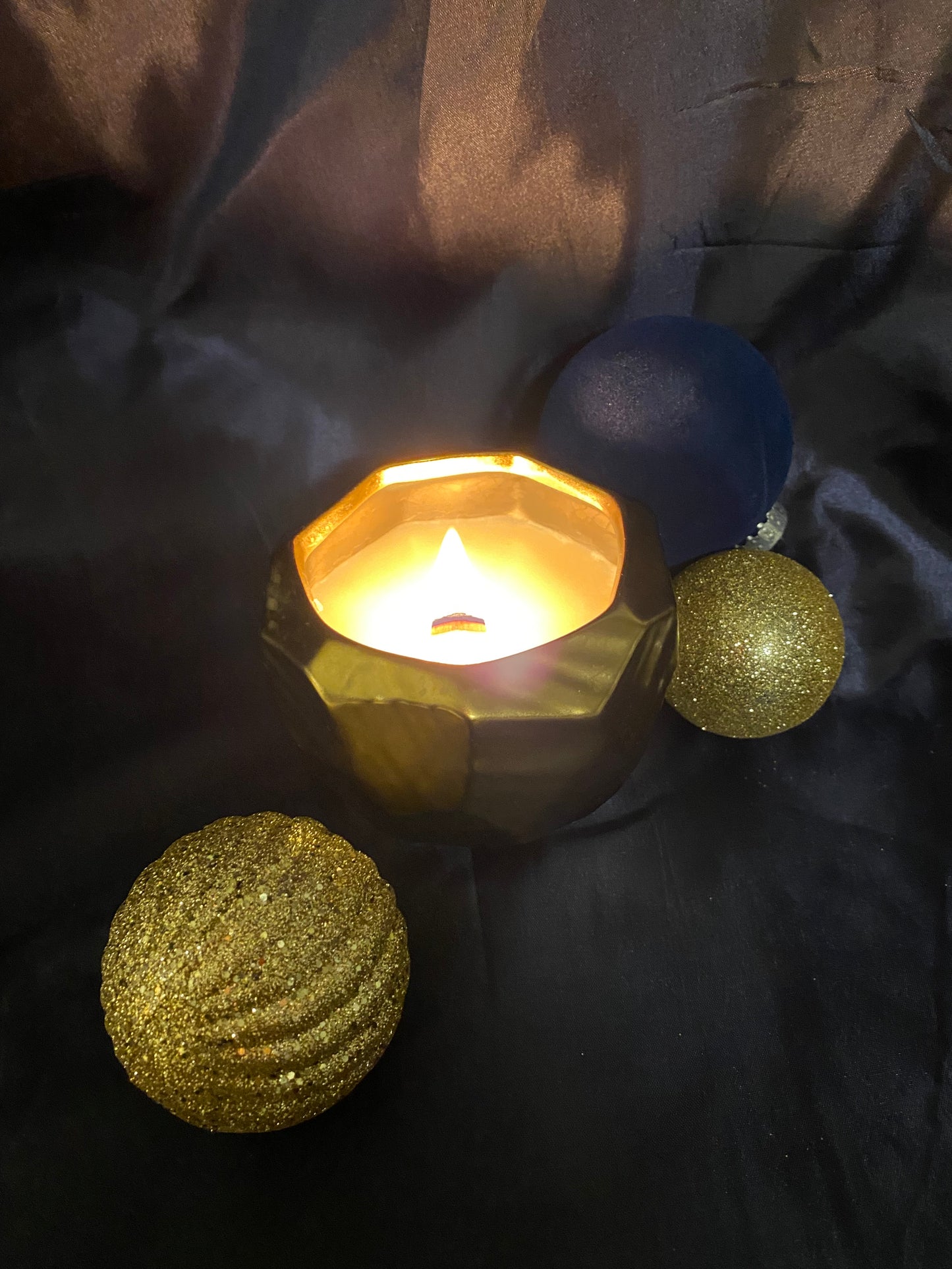 HOLIDAY LUXE CANDLE