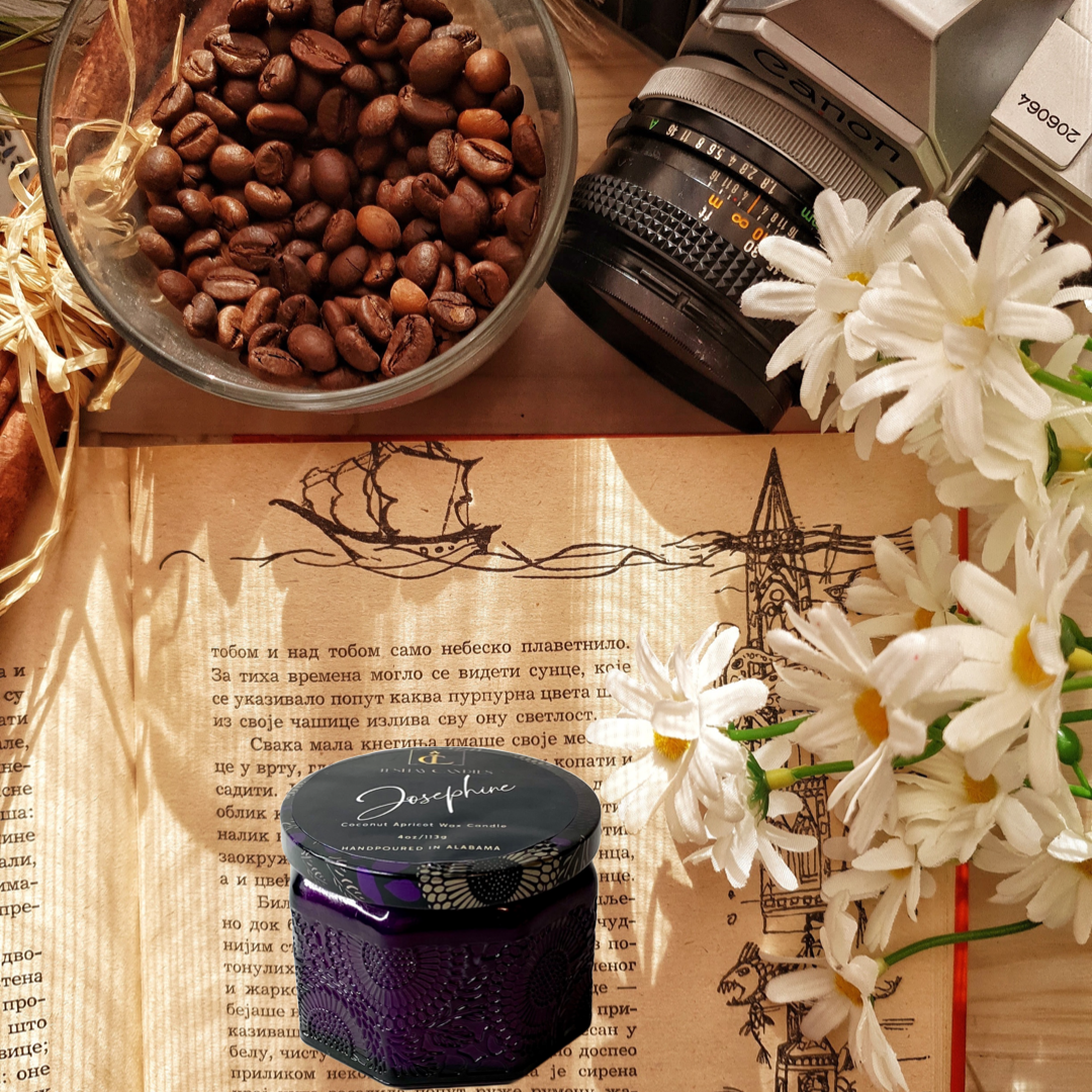 “JOSEPHINE” SMALL JAR LUXURY CANDLE